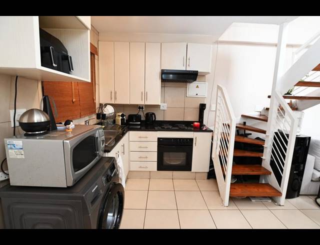 1 BEDROOM APARTMENT FOR SALE IN SANDTON CENTRAL